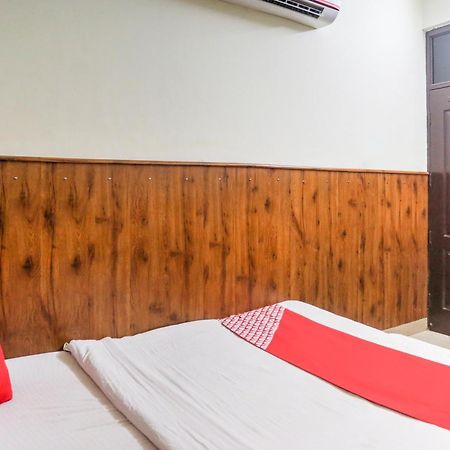 Hotel O Shri Sai Guest House Delhi  Ngoại thất bức ảnh