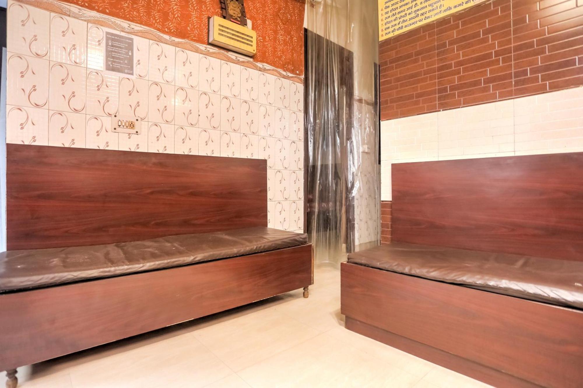 Hotel O Shri Sai Guest House Delhi  Ngoại thất bức ảnh