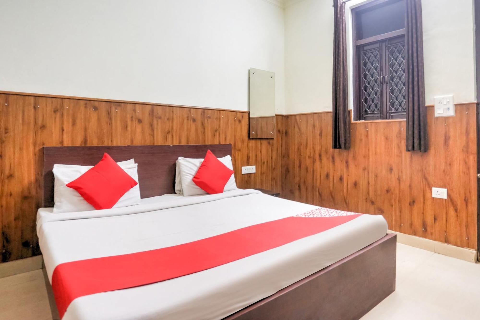 Hotel O Shri Sai Guest House Delhi  Ngoại thất bức ảnh