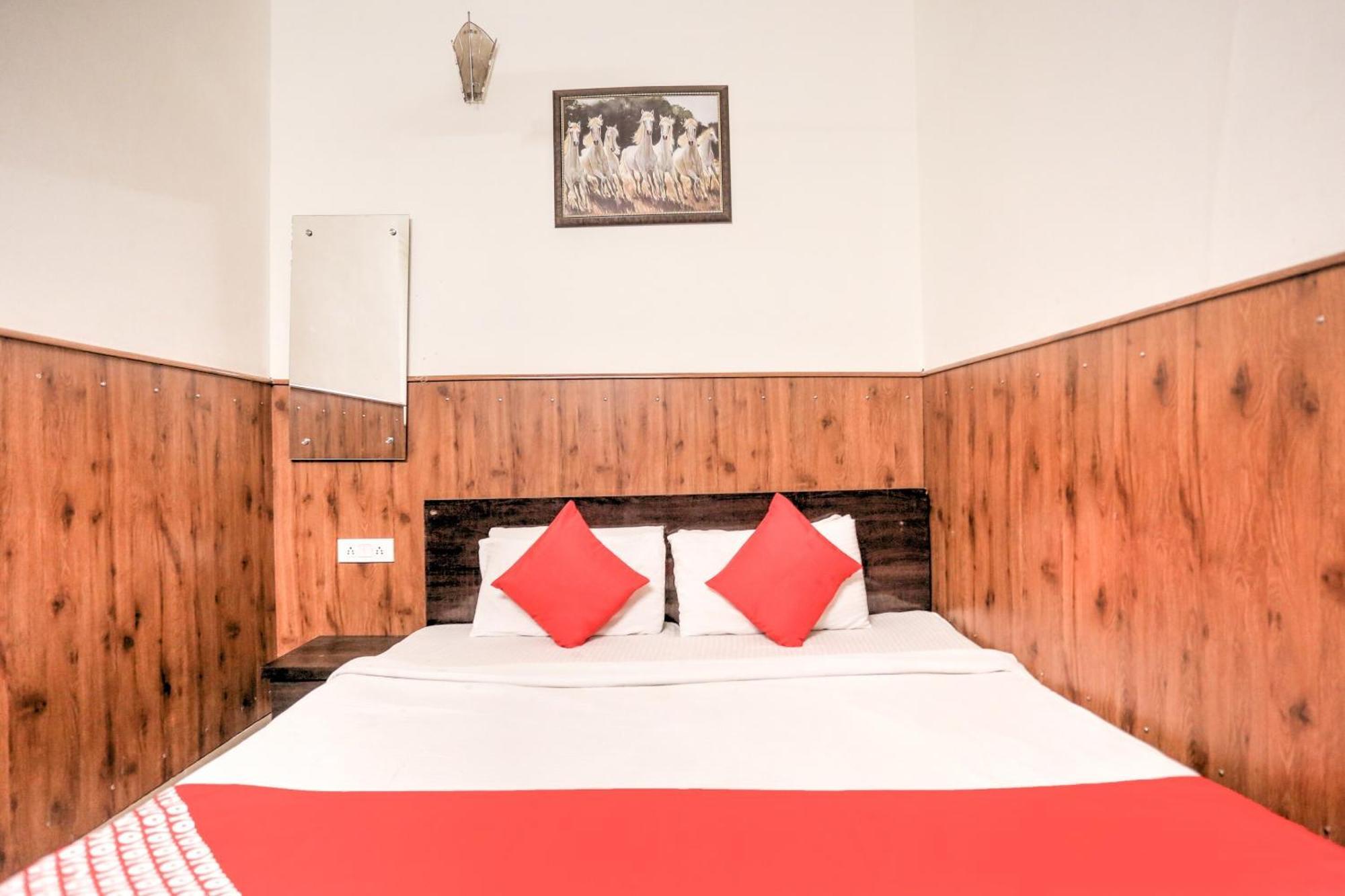 Hotel O Shri Sai Guest House Delhi  Ngoại thất bức ảnh
