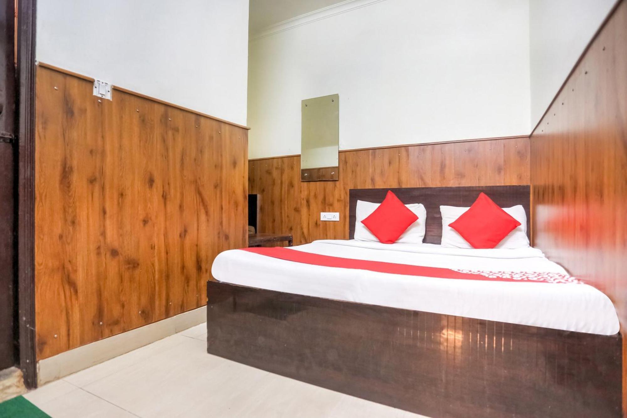 Hotel O Shri Sai Guest House Delhi  Ngoại thất bức ảnh