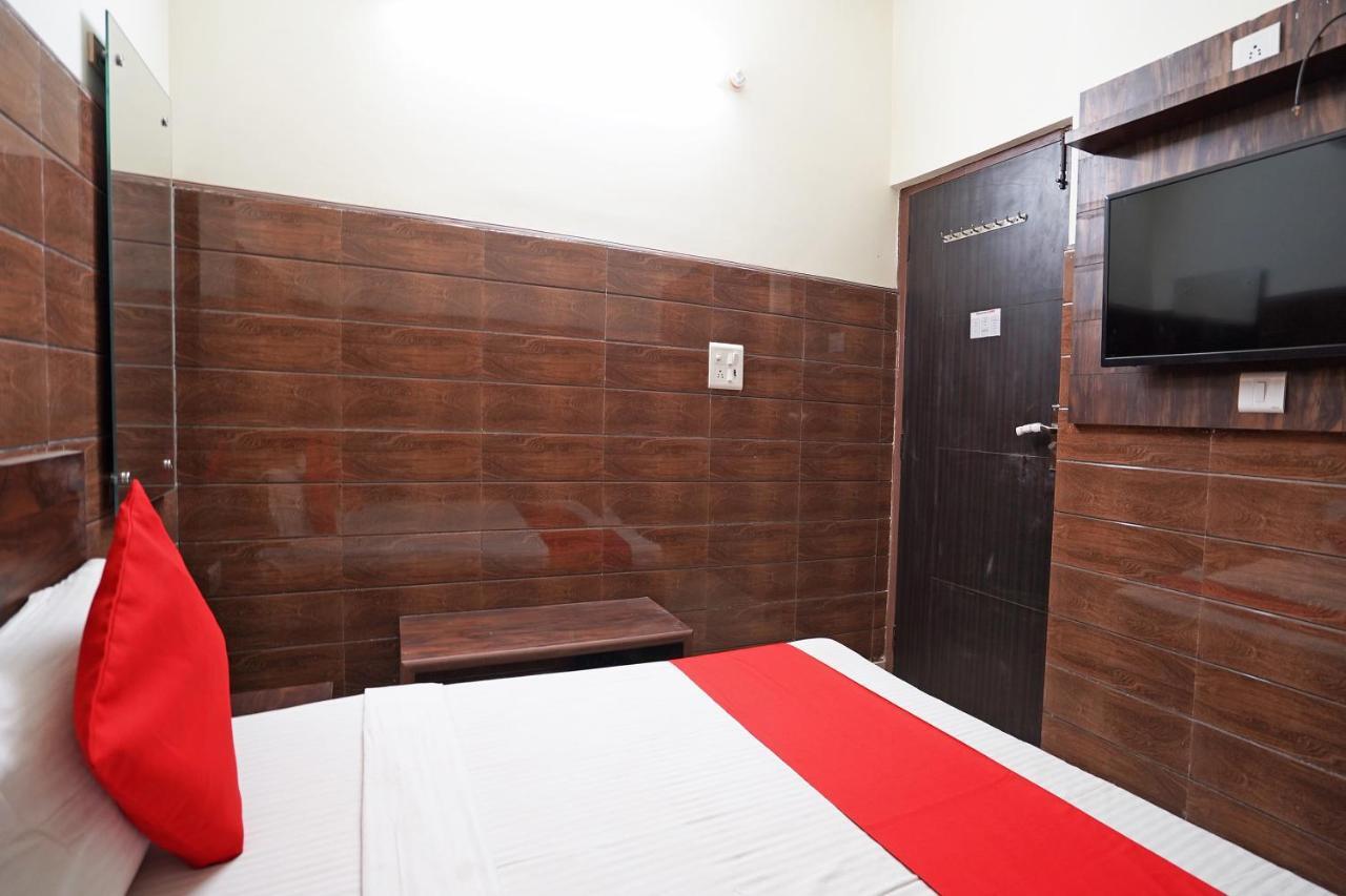 Hotel O Shri Sai Guest House Delhi  Ngoại thất bức ảnh